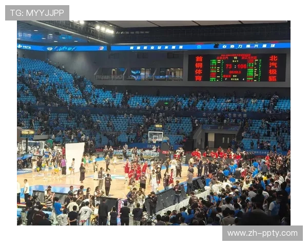 季后赛首轮采用三场制，半决赛与总决赛改为五场制